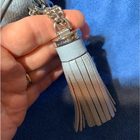 Michael Kors Jet Set Pebbled Leather Crossbody Shoulder Handbag Tassel Accent - Picture 13 of 13